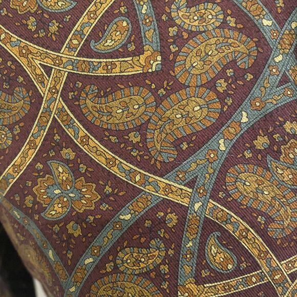 Saks Fifth Avenue Men’s Pattered Button Down Shirt, Size SMALL Paisley EUC - Picture 3 of 7